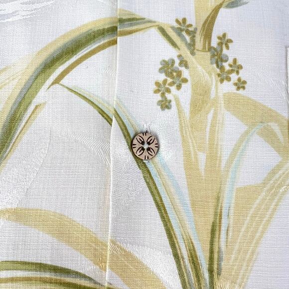 Tommy Bahama L 100% Silk Yellow White Flower Tropical Short Sleeve Men's Shirt - Picture 7 of 9